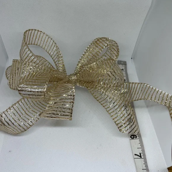 Handmade Ribbon bows set of 6 gold glitter wired ribbon striped 8x6 inch approx - Picture 5 of 13